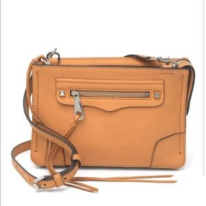 Regan Leather Crossbody Bag
REBECCA MINKOFF AVERY CROSSBODY BAG